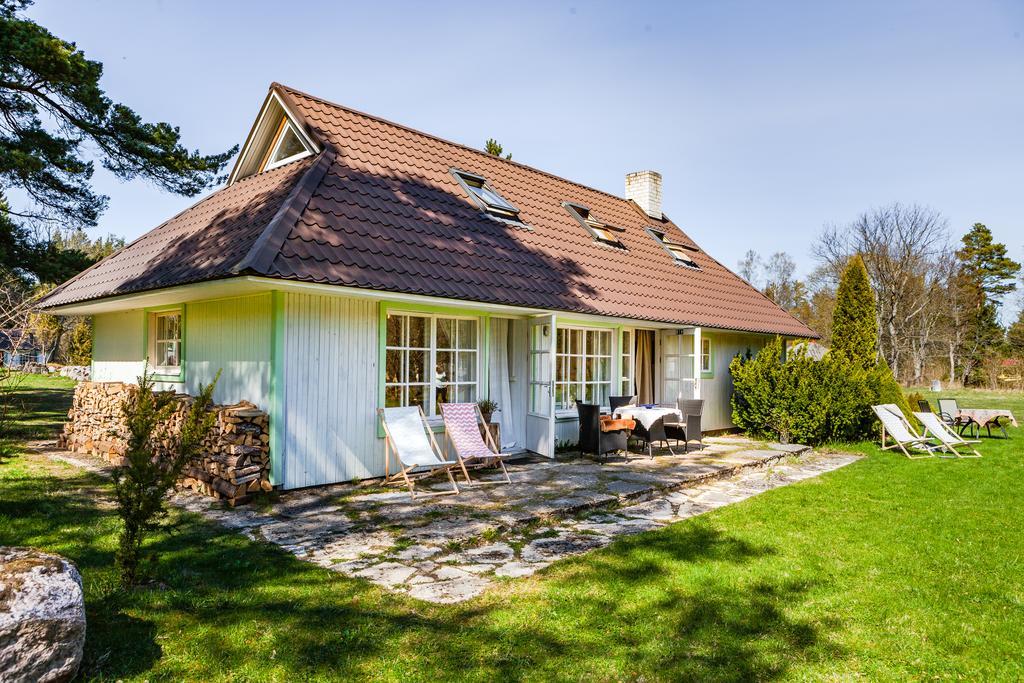 Adami Country Guesthouse Vainupea Exterior photo